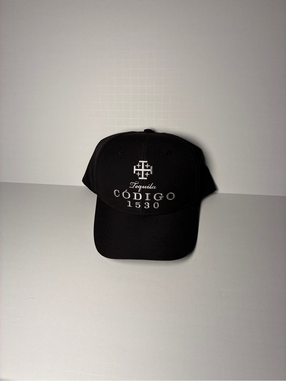 Código 1530 Black Logo Baseball Cap